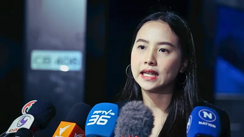 ไอซ์เดือดโดนห้ามไลฟ์สด » The Mainstream